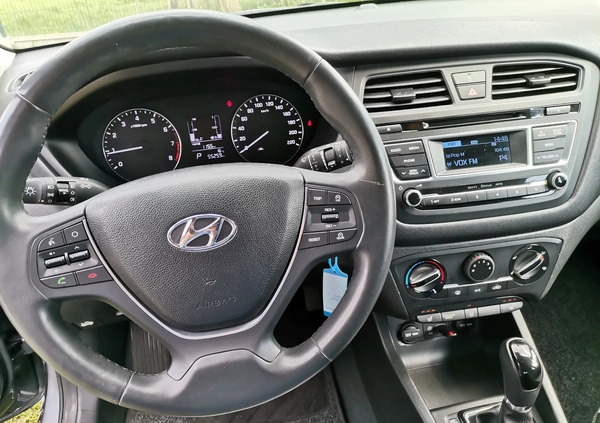 Hyundai i20 cena 42900 przebieg: 55000, rok produkcji 2016 z Sieraków małe 92